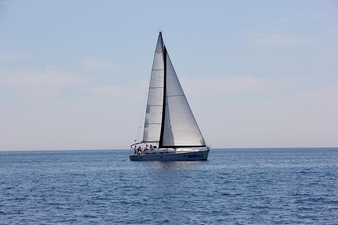 Three Islands Private Speedboat Tour With Blue Lagoon Stop - What $1,081.37 buys your group
