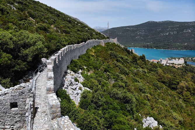 Transfer Split to Dubrovnik with Sightseeing in Ston Town - Mali Ston, Oysters, and a Slower Lunch