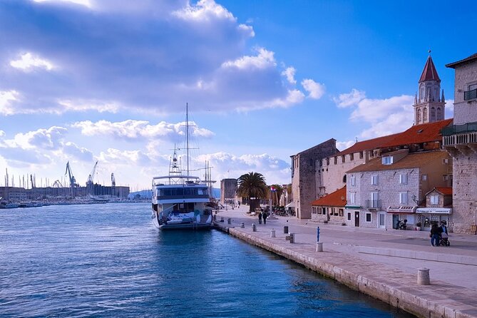 Trogir 1,5-Hour Small Group City Tour - What the Guide Adds to the Walk