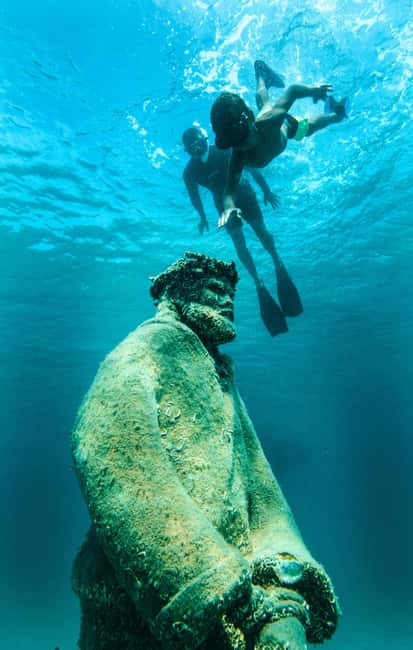Trogir: Boat tour to Unique underwater museum - The private beach changes the pace