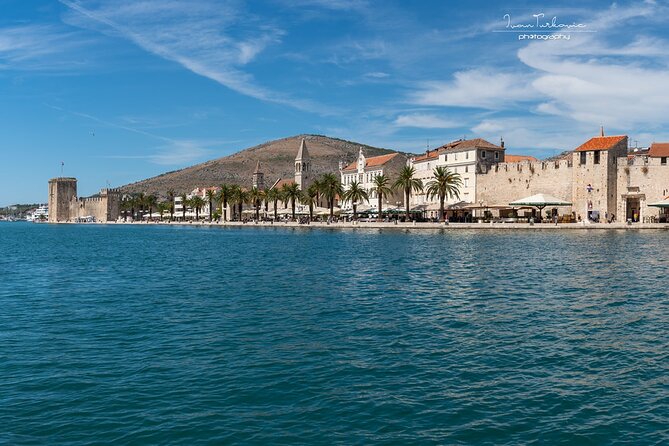 Trogir walking tour with a local guide - Venetian civic buildings around the square