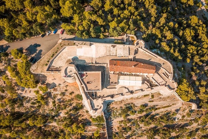 Unique Blue Cave and 5 islands tour from Trogir and Split - Guides, captains, and the human side of the day