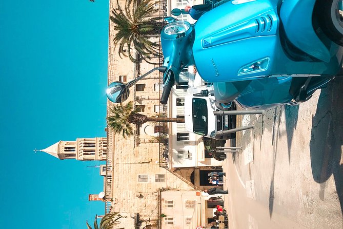 Vespa sightseeing tour & rental - Meet Split on two wheels - Diocletian’s Palace from the outside and inside the old city