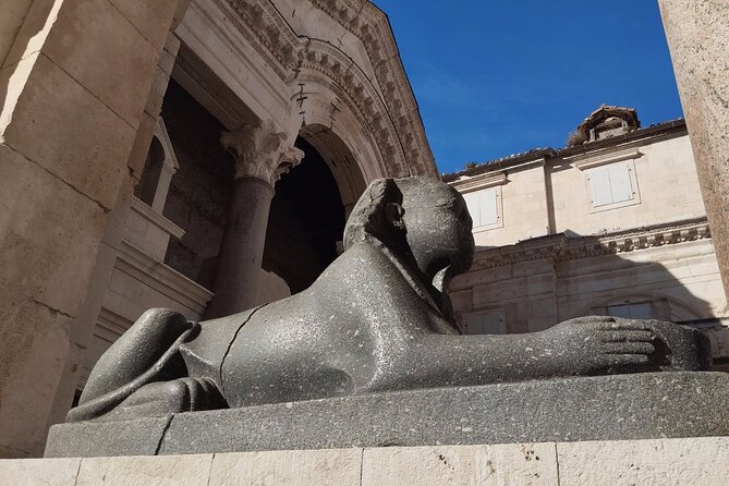 Walking tour of Split old town and craft beer tasting - Triklinij and the Roman dining room