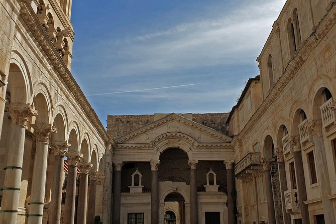 Walking Tour of Split with a 'Magister' of History - The Cathedral of Saint Domnius and a Roman mausoleum