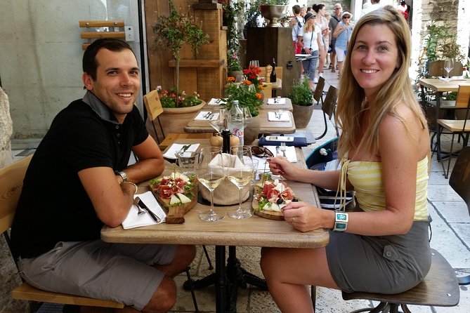 Wine Tasting in the Diocletian’s Palace - Finding the Golden Gate meeting point