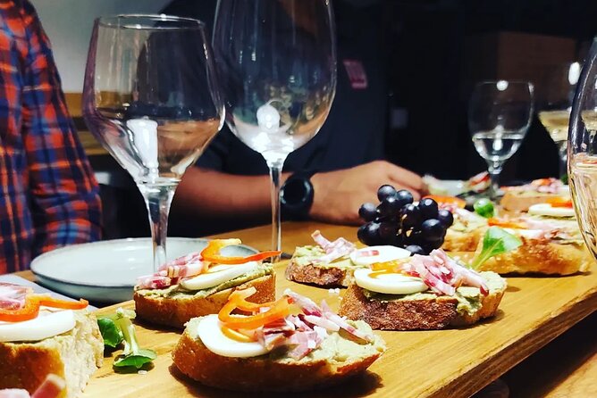 Zinfandel Wine Tasting & Storytelling with Dalmatian Food - Who will enjoy this most