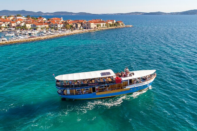 Zrce Booze Cruise - Novalja Boat party - The all-inclusive bar and what it really covers